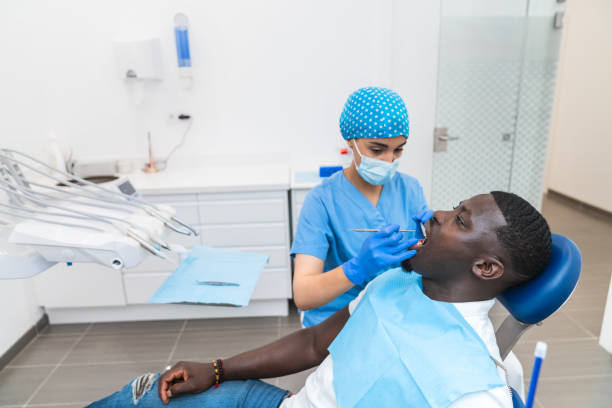 Best Mobile Emergency Dentist in Omaha, TX